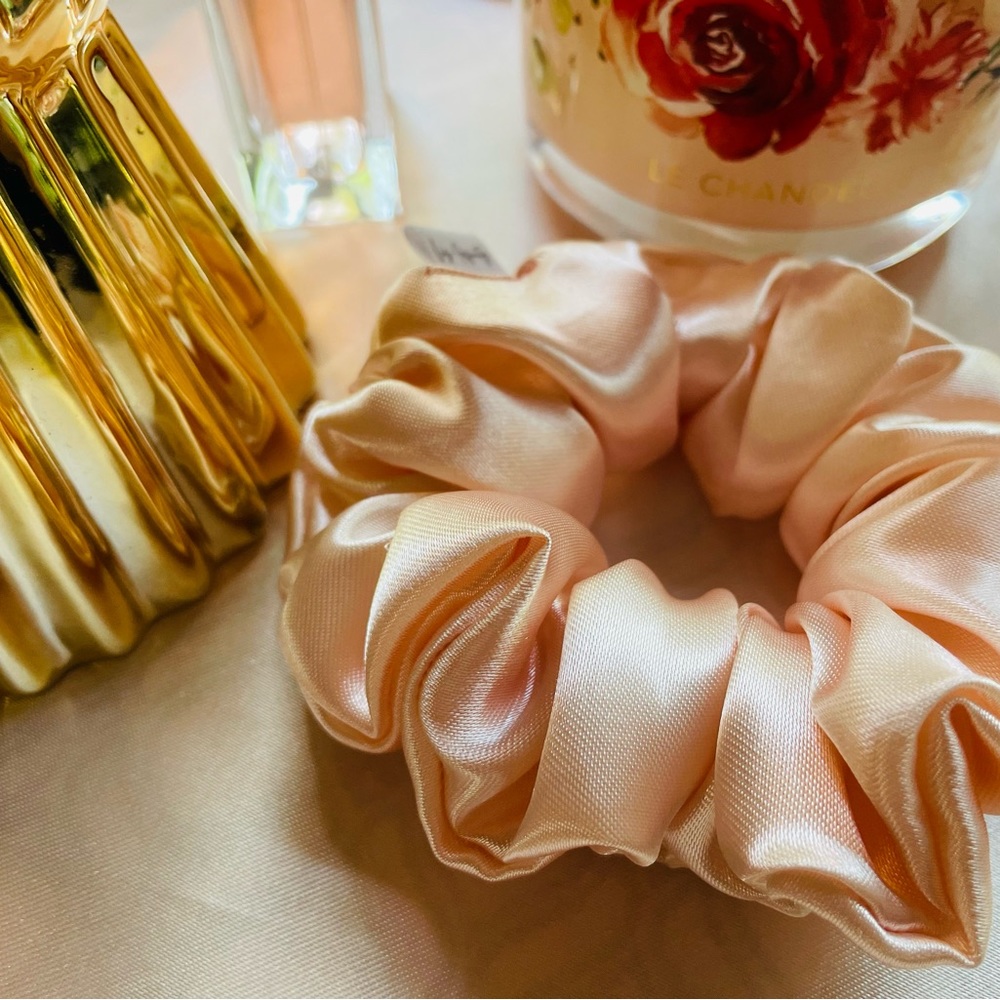 Rose Pink Regular Satin scrunchie hair tie